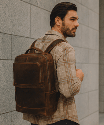 Sac A Dos Cuir Marron Homme Vintage.png