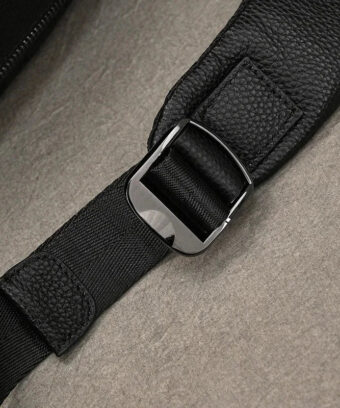 Sac A Dos Noir Cuir 887.jpg
