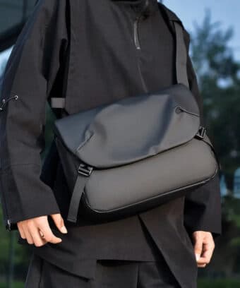 Sacoche Cartable Bandouliere Impermeable 137 40f1d74e A941 4516 B7a9 67af1755b96c.jpg